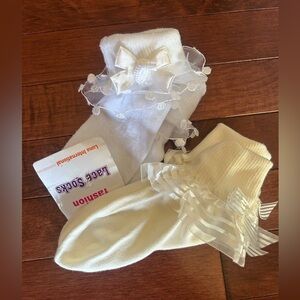 New Set of Two Girls Socks